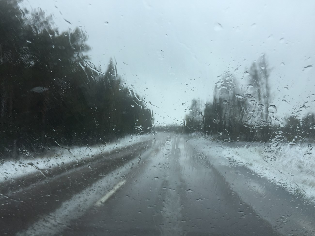 Schweden-Trip, Mai 2020: es geht ganz klar gen Norden - vor kurzem badete ich noch in der Ostsee und nun bietet sich dieses Wetter-Szenario...