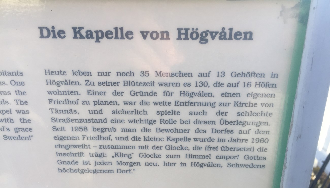 Högvålen: anbei ein paar nicht aus meienr Feder stammende Informationen über die höchstgelegene Kapelle Schwedens 