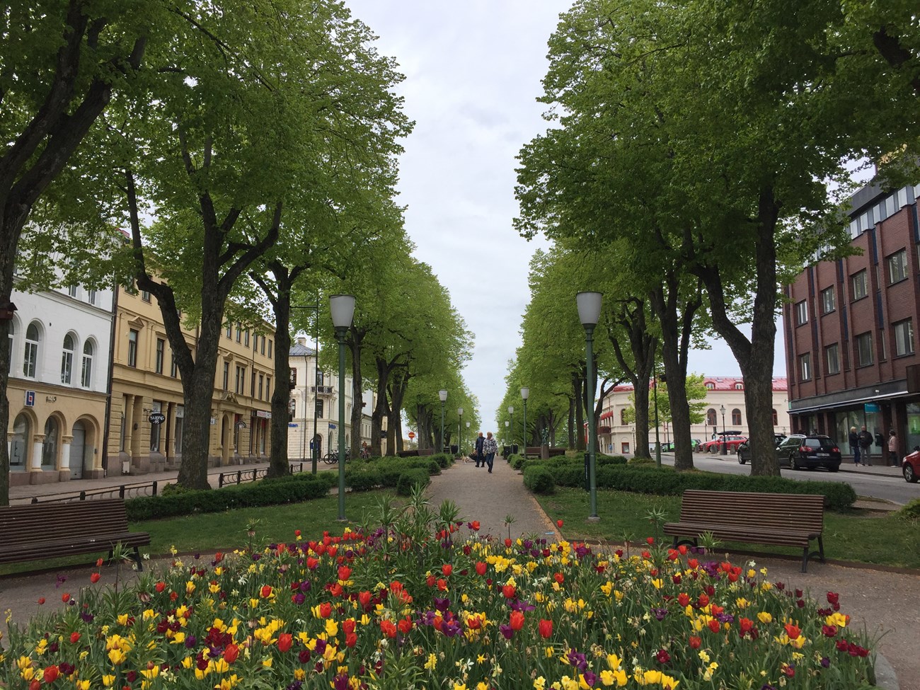 Unterwegs in Mariestad (beim Anblick der hölzernen Asselbank am bei Draufsicht rechten Bildrand werden Erinnerungen an den Top-Style damals in Valencia wach, keine Frage)