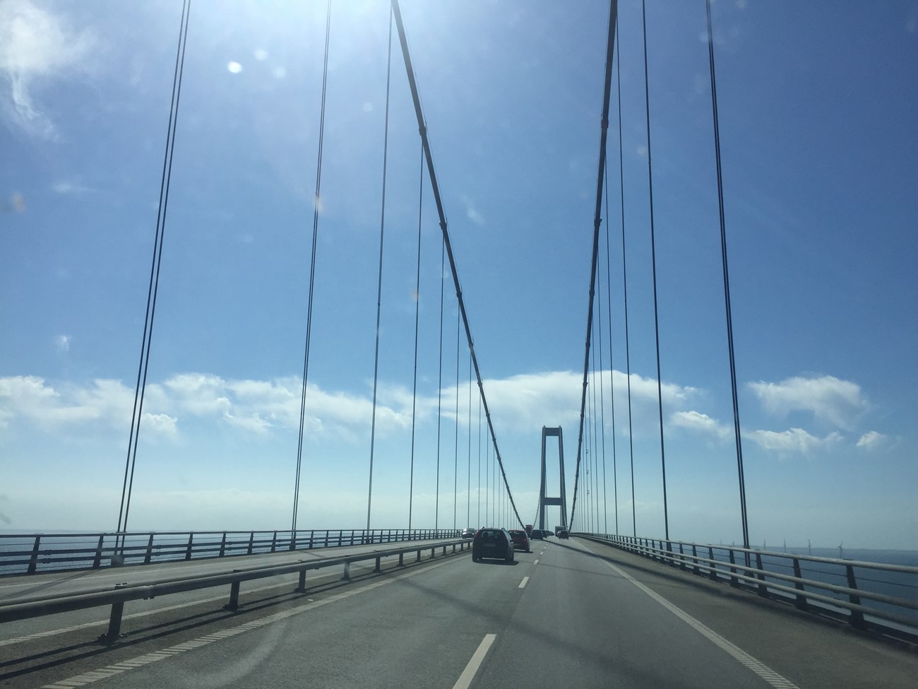 Auf der Storebælt Brücke, Fahrtrichtung Fyn
