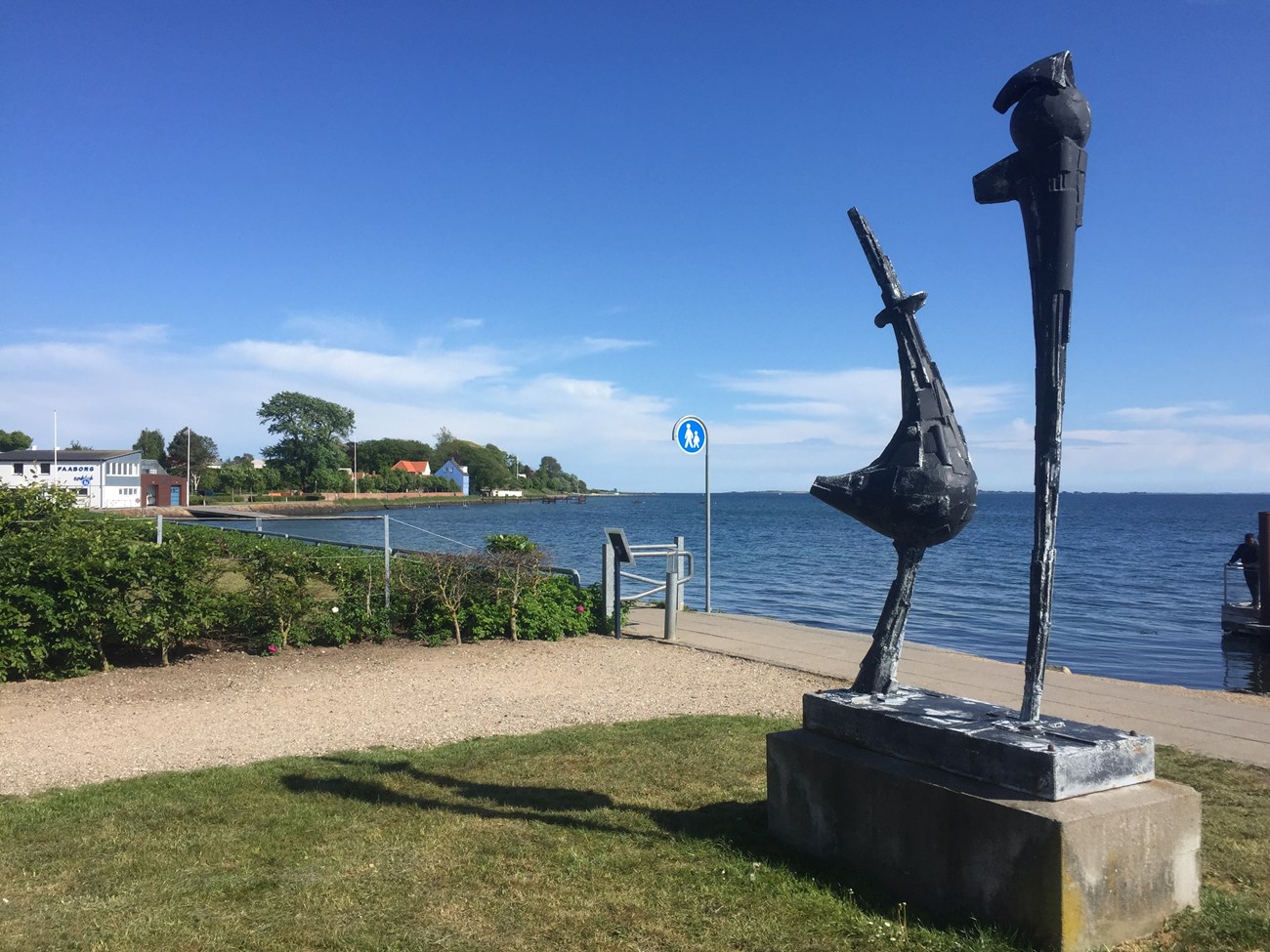 Seltsame Skulptur am Hafen von Faaborg / Fåborg 